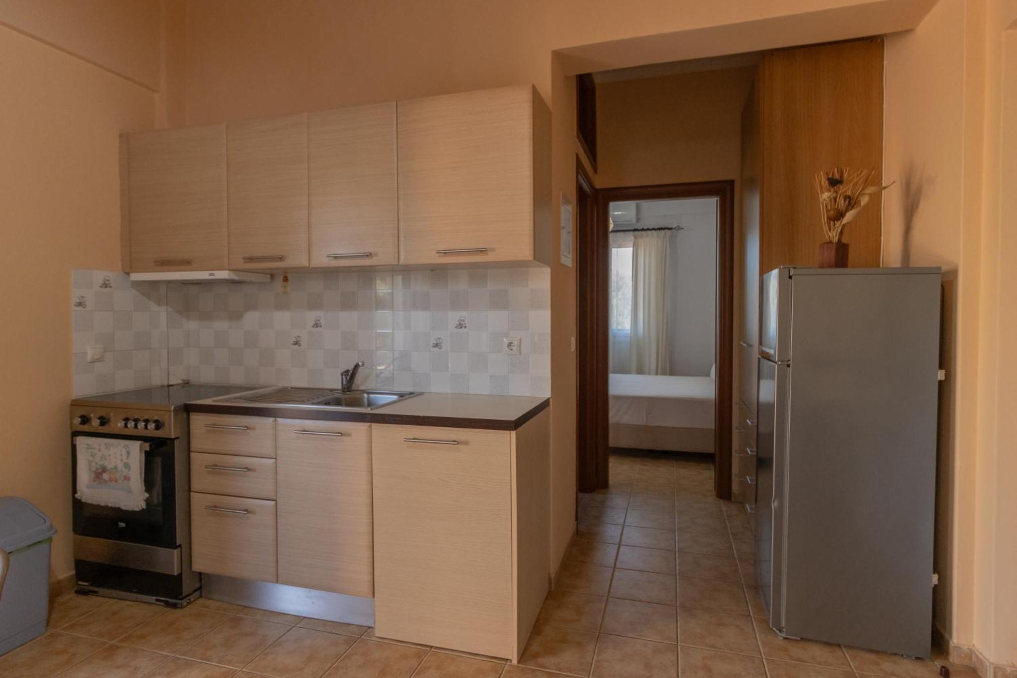 Lagouvardos Apartments Marathópoli Kültér fotó